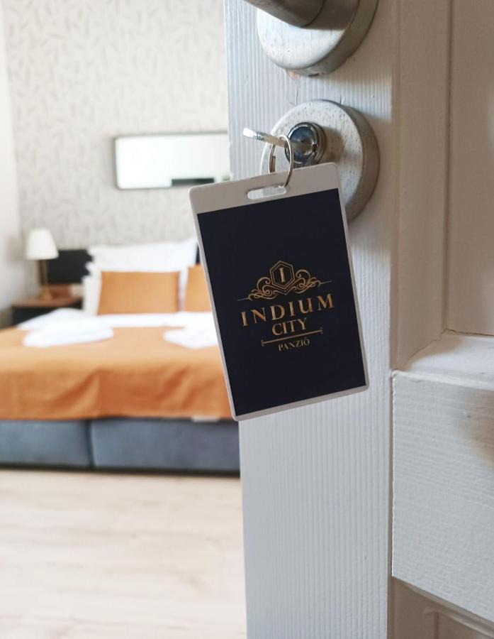 Indium City Panzio Eger Eksteriør billede
